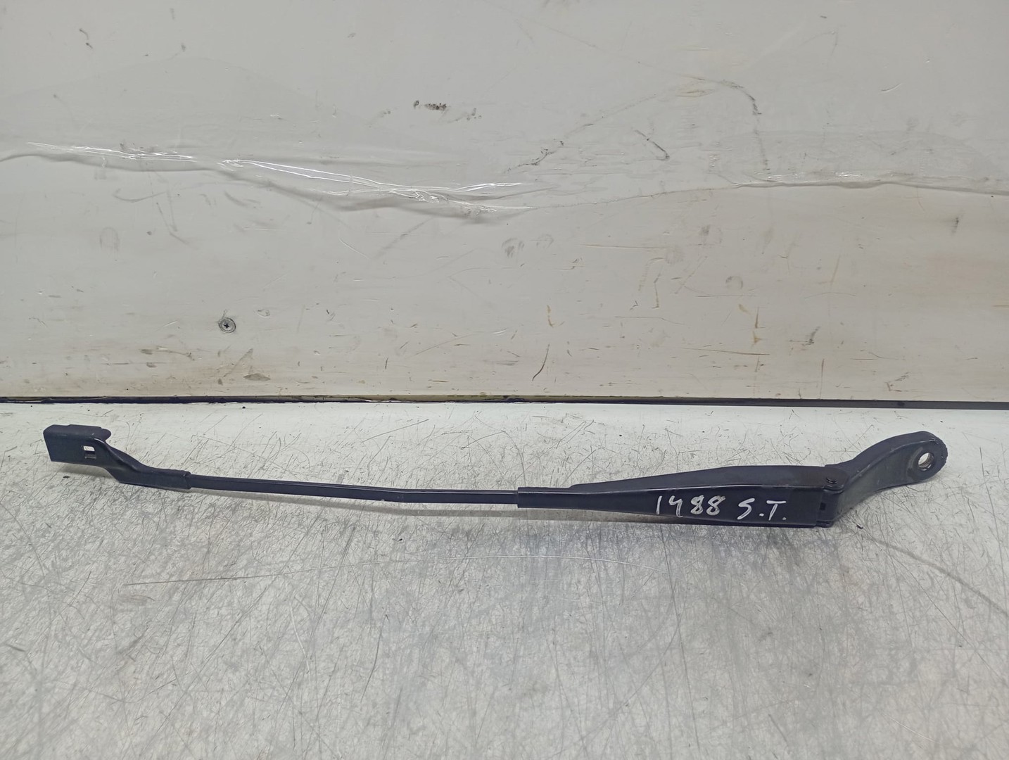 Brat stergator parbriz stanga 9673291980 Peugeot 208 1 (2012 - 2016)