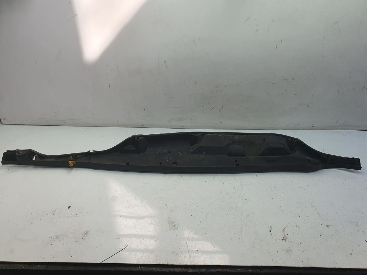 Grila stergatoare parbriz 13256029 Opel Corsa D (2006 - 2011)