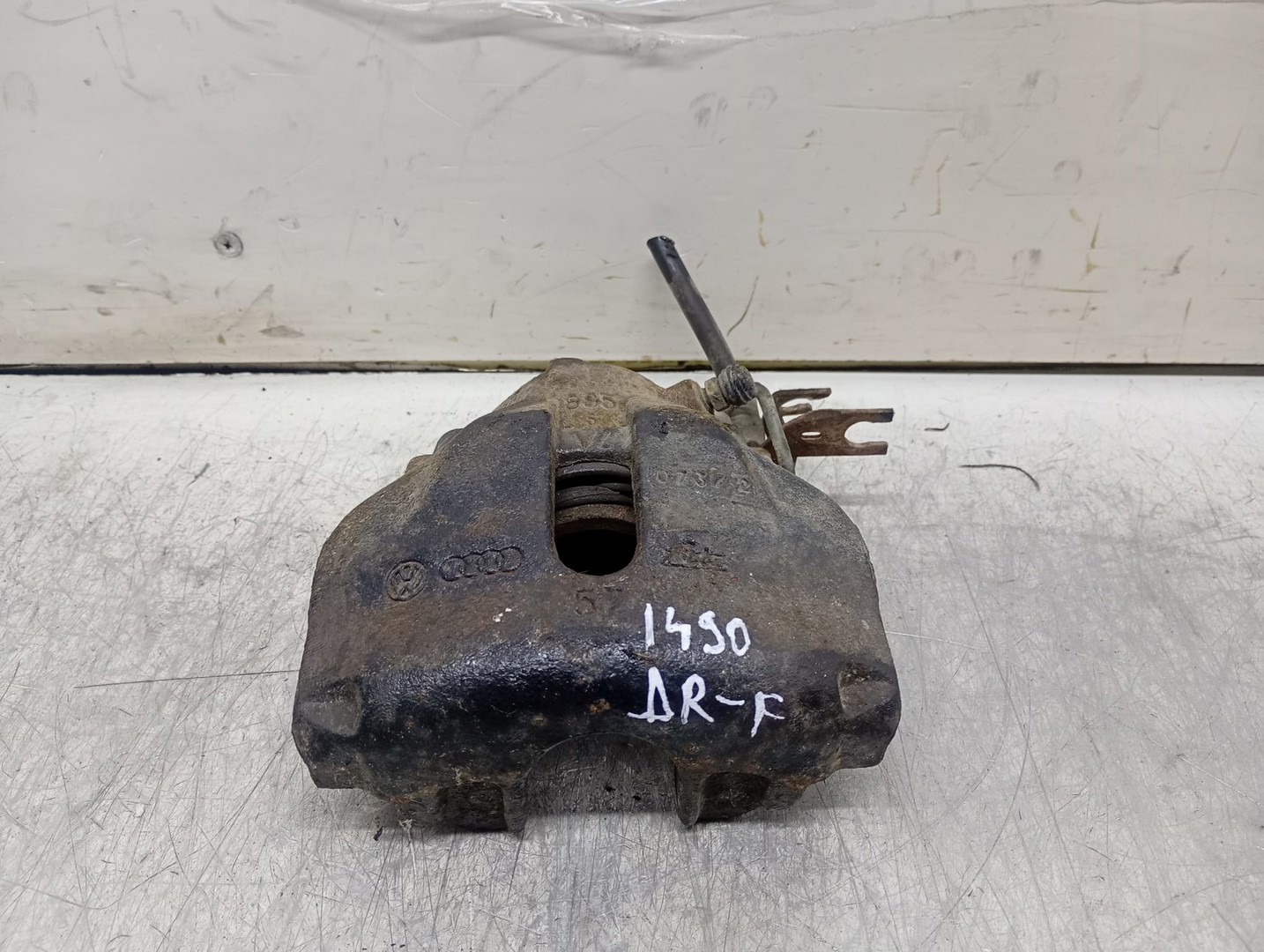 Etrier dreapta fata Audi A4 B6 (2000 - 2005)