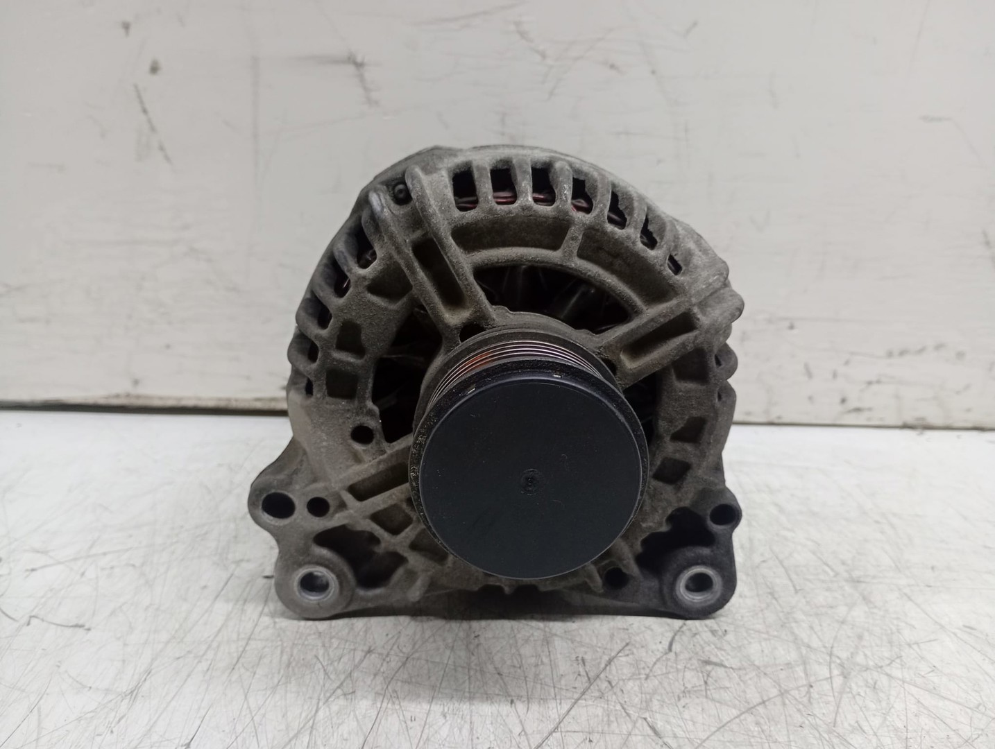 Alternator 06F903023F Volkswagen Golf 5 (2003 - 2009)