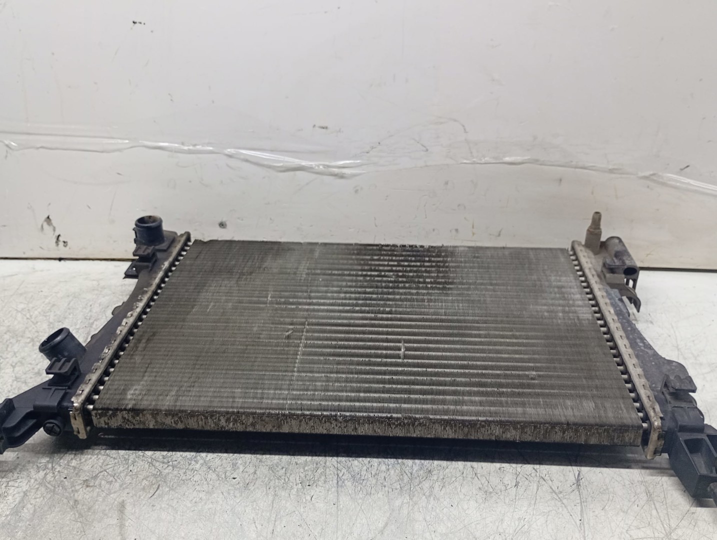 Radiator apa 55701408 Opel Corsa D (2006 - 2011)