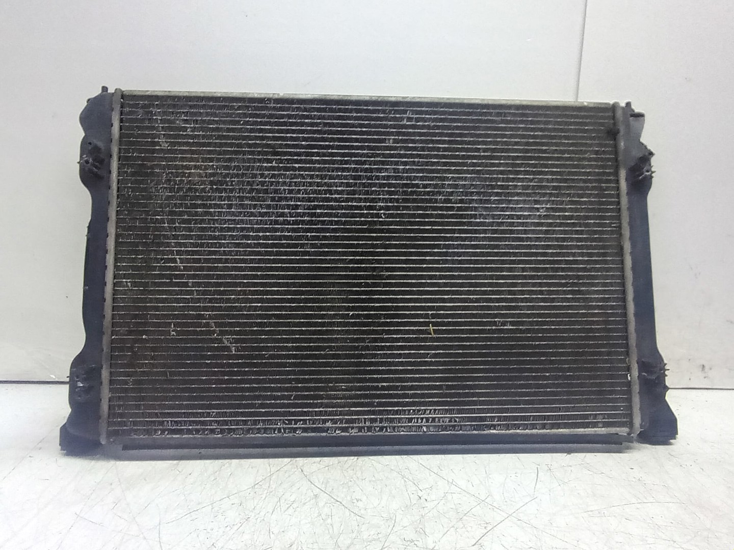 Radiator apa 8E0121251 Audi A4 B6 (2000 - 2005)