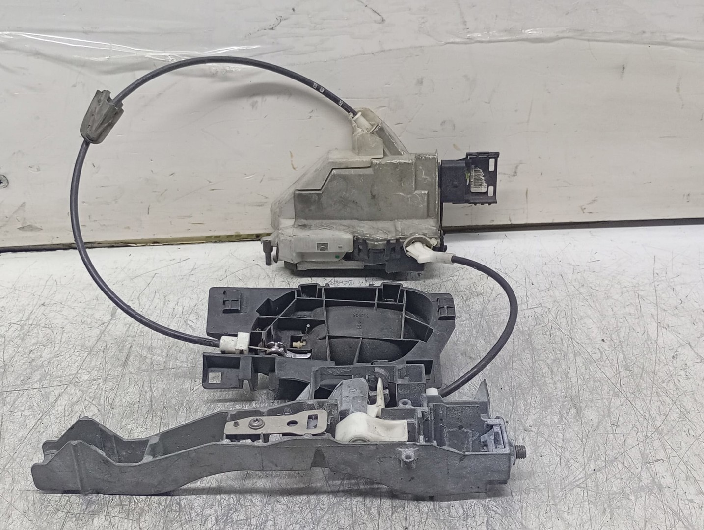 Broasca dreapta spate PSA732298 Peugeot 3008 1 (2010 - 2013)