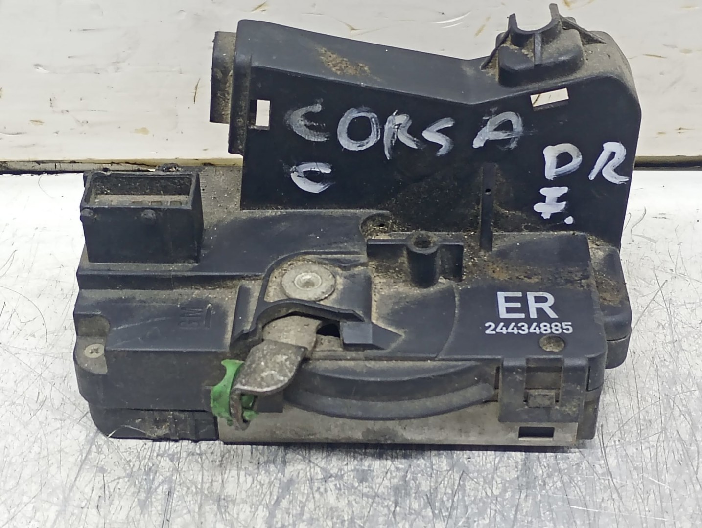 Broasca dreapta fata 24434885 Opel Corsa C (facelift) (2003 - 2006)