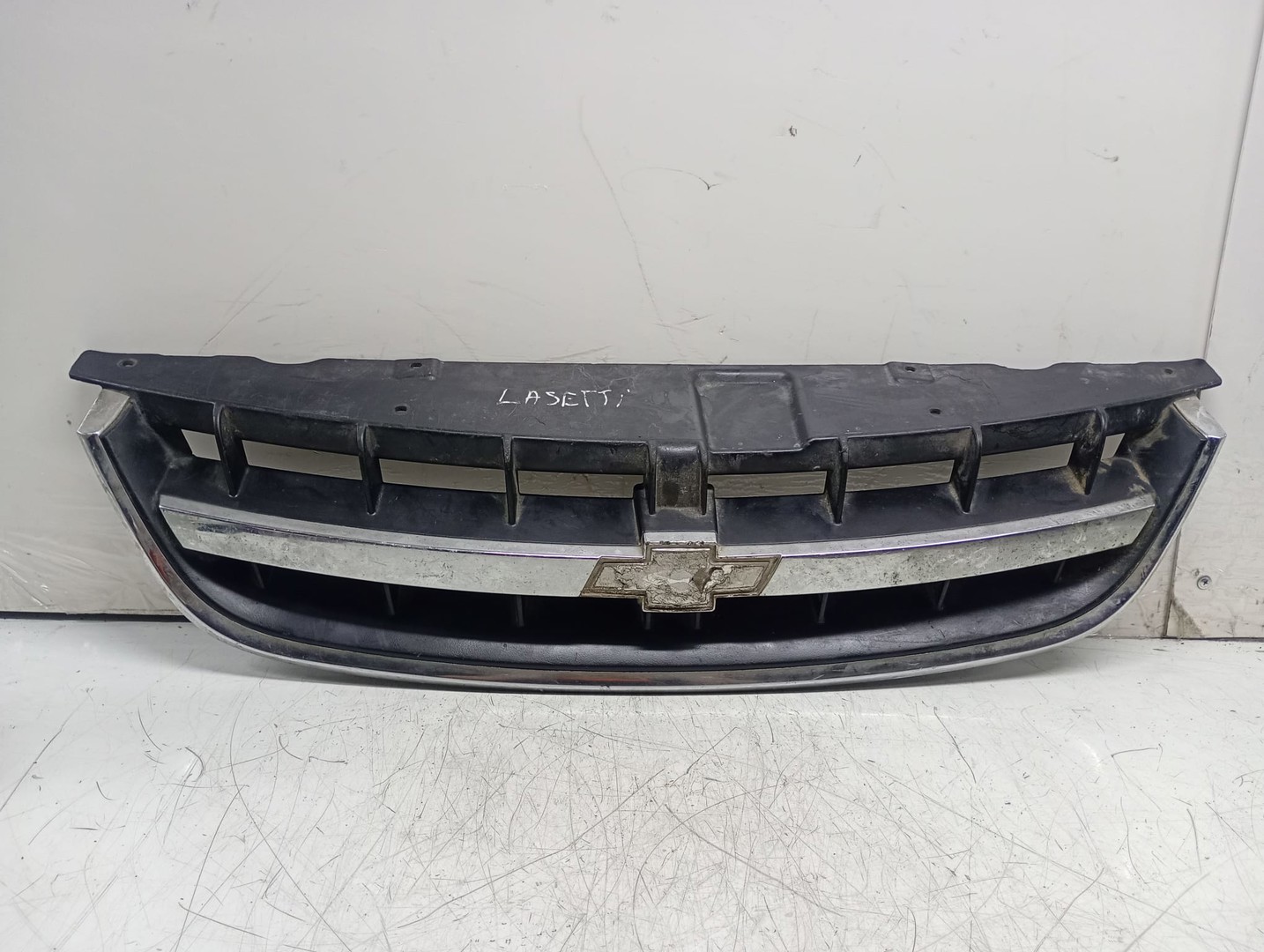 Grila bara fata 96469718 Daewoo Nubira J200 (2002 - 2008)