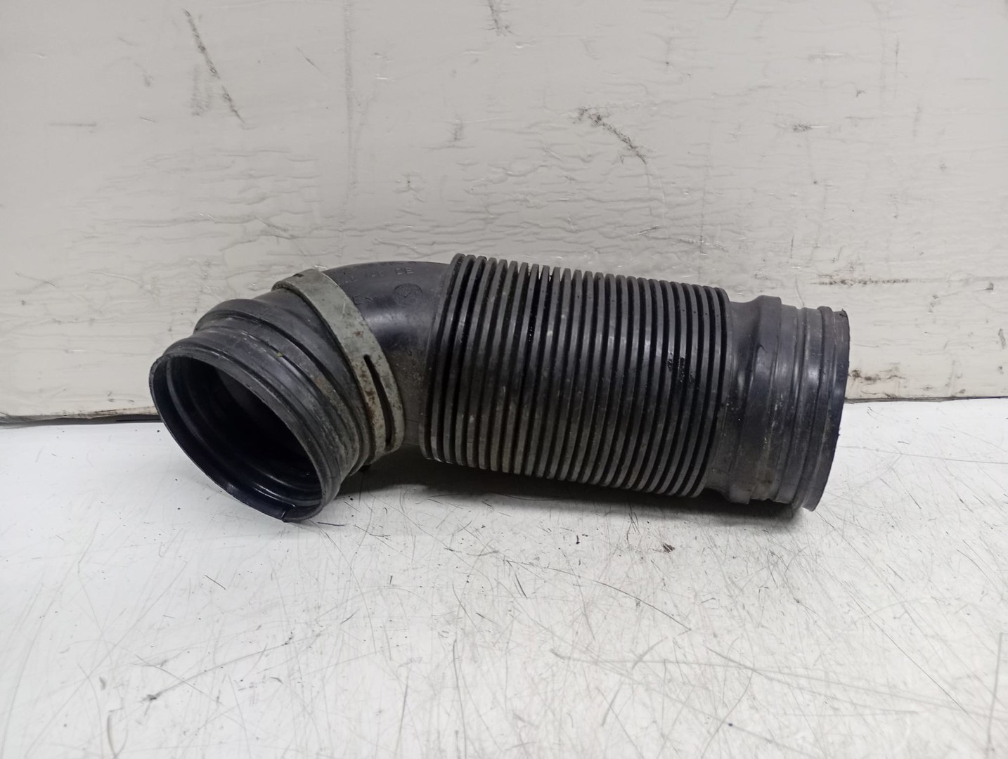 Tub admisie 1k0129684B Volkswagen Passat B6 (2005 - 2010)
