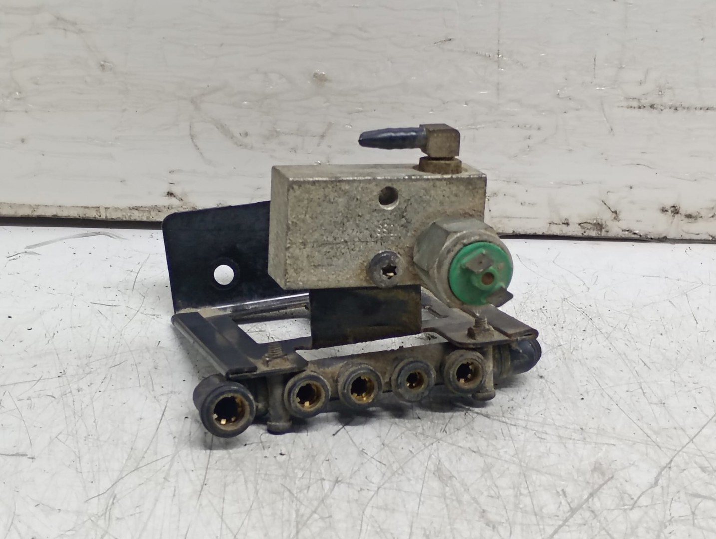 Regulator presiune aer 4410140720 Daf XF 106 1 (2013–2021)