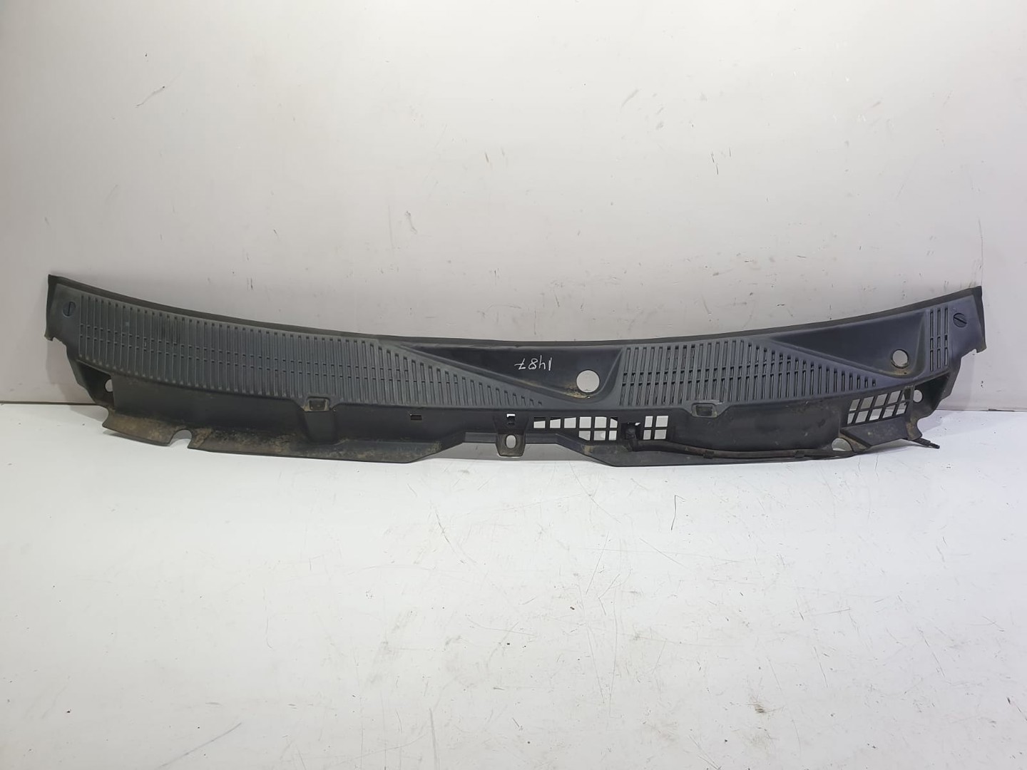 Grila stergatoare parbriz 51709457 Lancia Ypsilon 1 (2003 - 2006)
