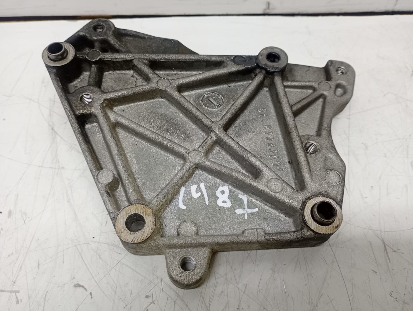 Suport accesorii 73502146 Lancia Ypsilon 1 (2003 - 2006)