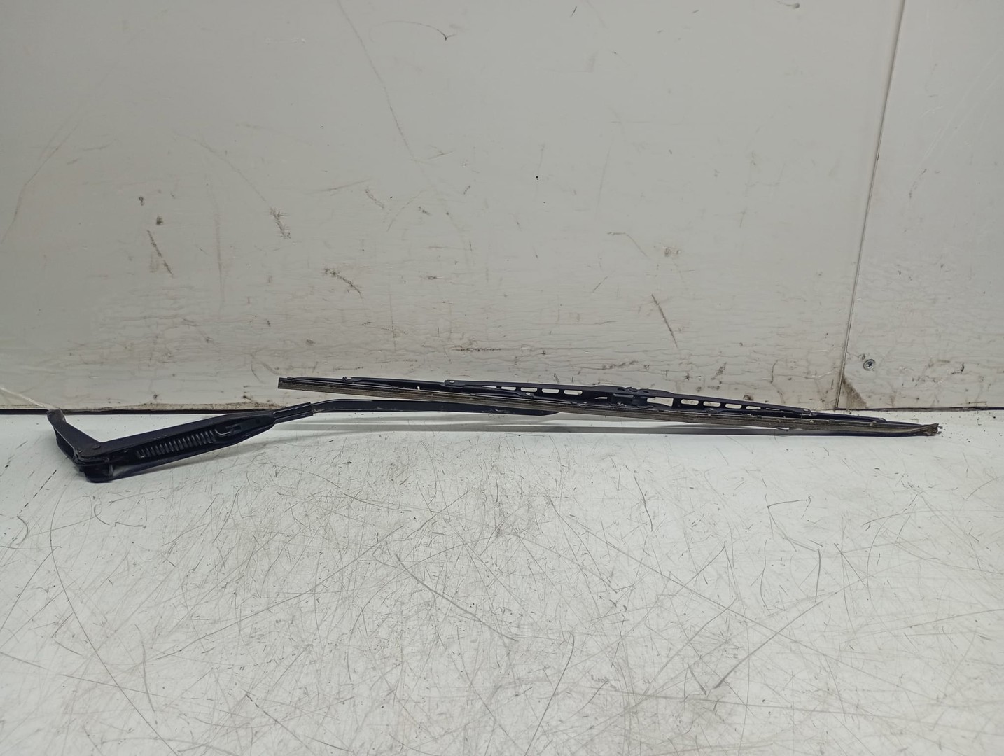 Brat stergator parbriz stanga Lancia Ypsilon 1 (2003 - 2006)