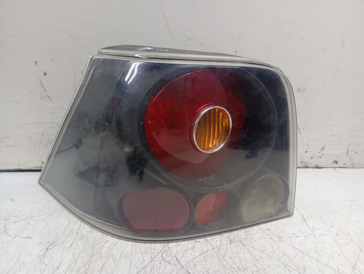 Stop stanga Volkswagen Golf 4 (1997 - 2006)