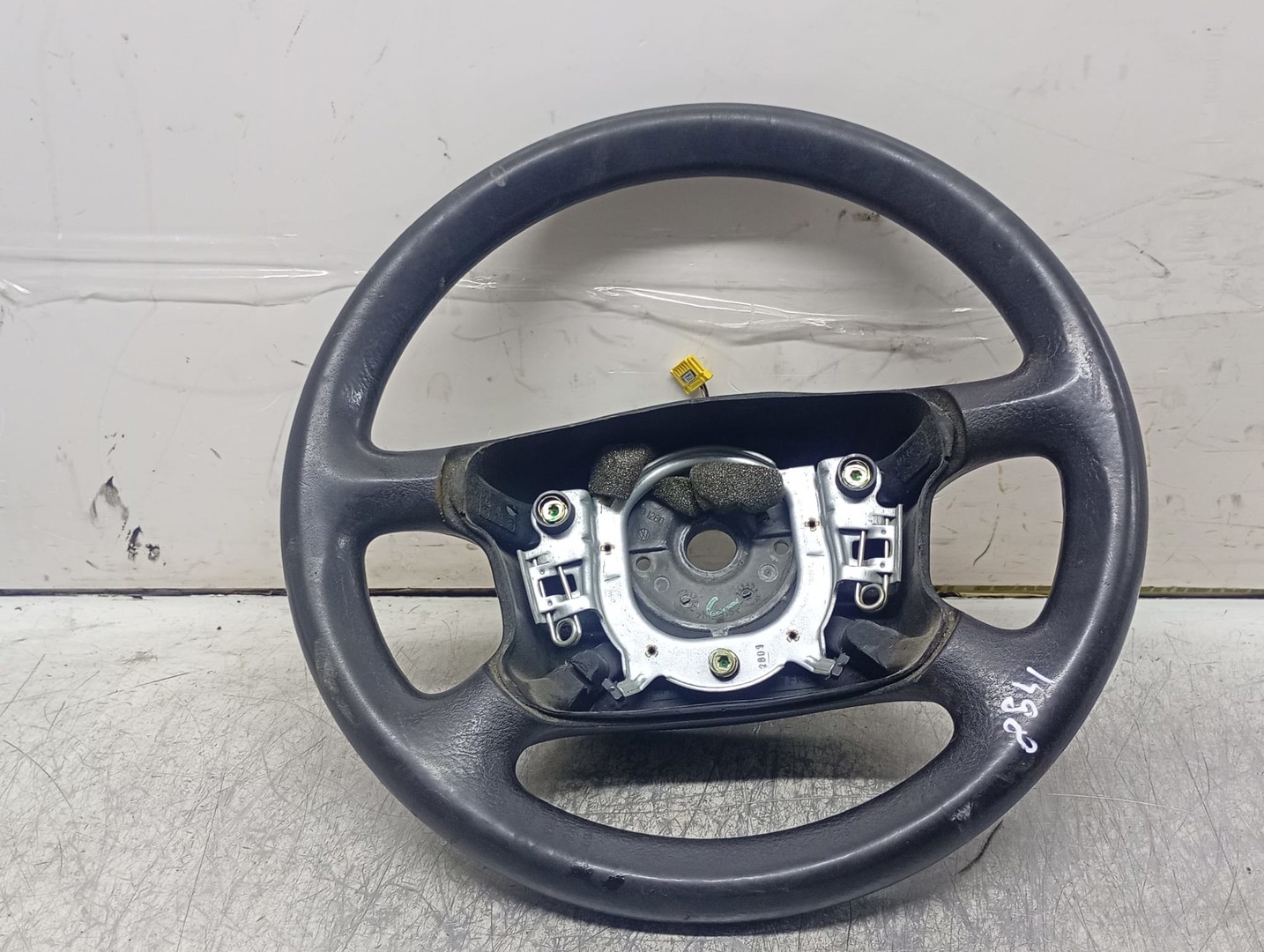 Volan in 4 spite Volkswagen Golf 4 (1997 - 2006)