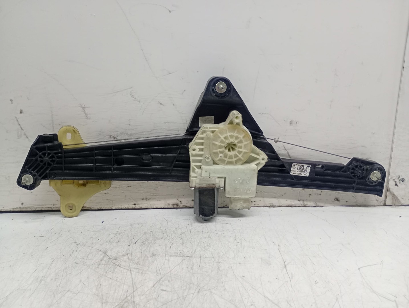 Macara geam stanga fata 807216723R Renault Clio 5 (2019 - 2023)