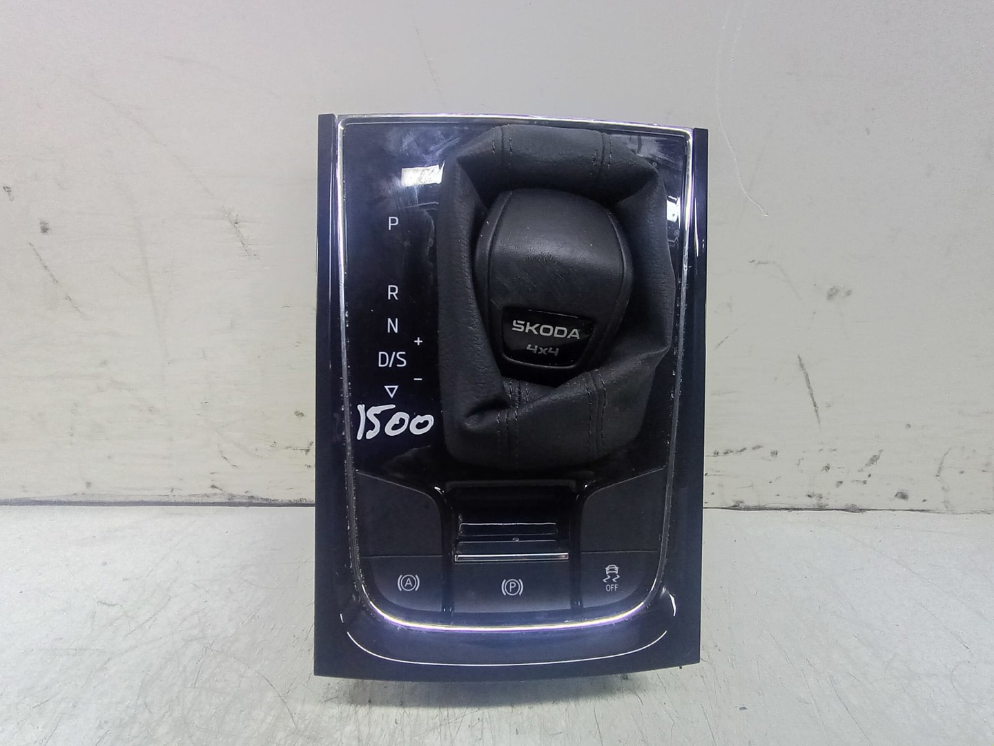 Ornament schimbator viteze 566713203A Skoda Karoq 1 (2017 - 2025)