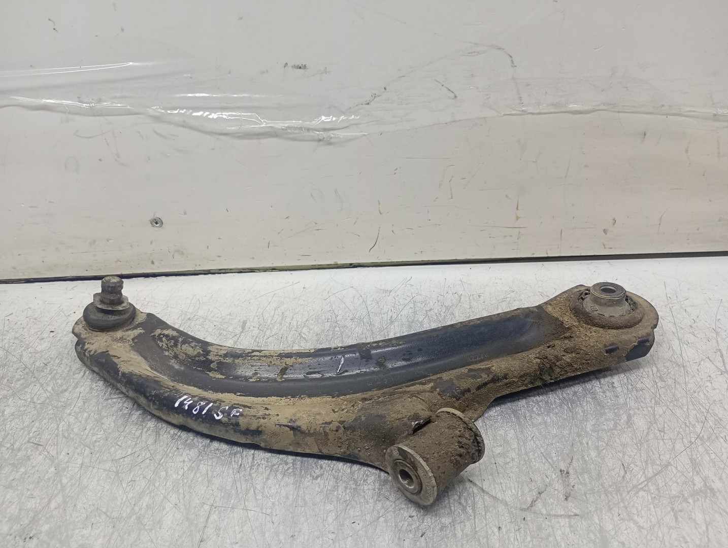 Brat suspensie stanga fata Renault Clio 3 (2005 - 2009)