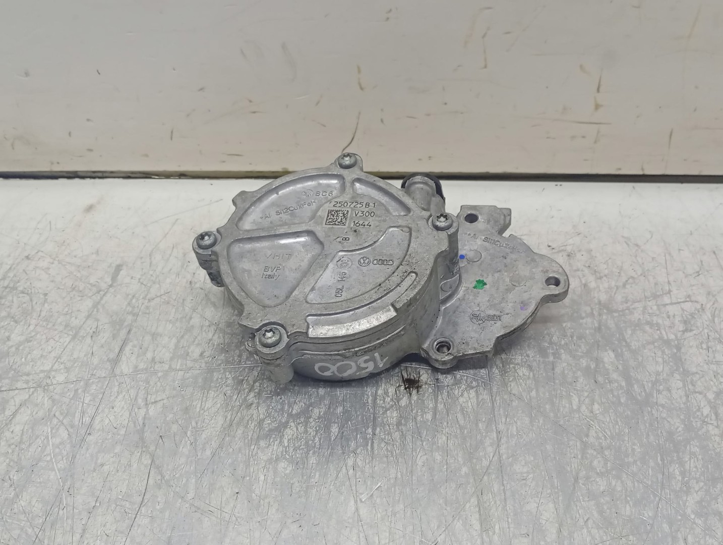Pompa vacuum 05L145100 Skoda Karoq 1 (2017 - 2025)