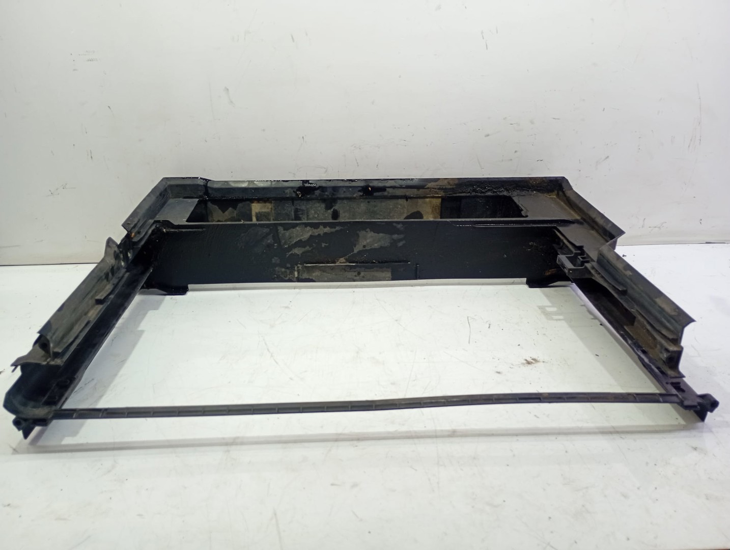 Panou superior trager 17112248481-02 BMW Seria 7 E65/E66 (facelift) (2005 - 2008)