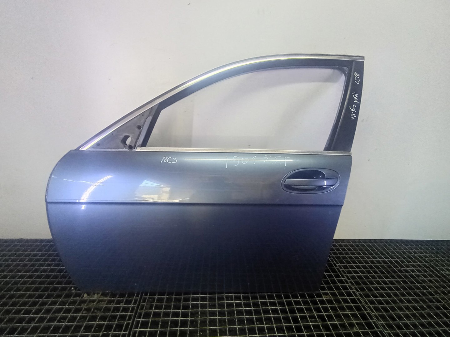Usa stanga fata BMW Seria 7 E65/E66 (facelift) (2005 - 2008)