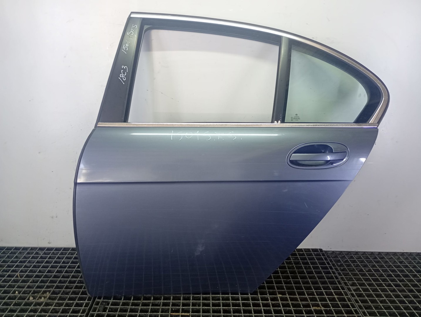 Usa stanga spate BMW Seria 7 E65/E66 (facelift) (2005 - 2008)