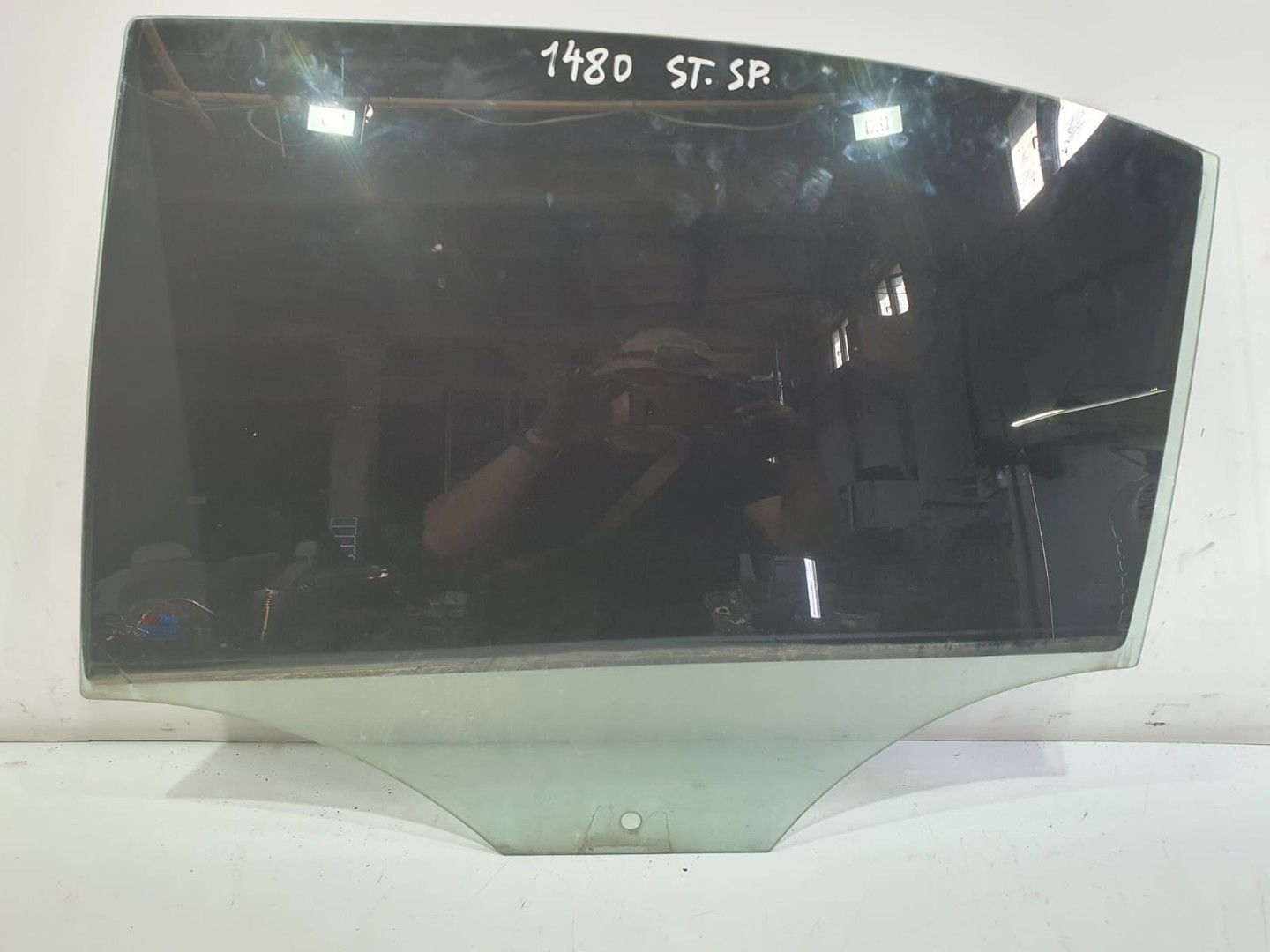 Geam stanga spate Volkswagen Jetta 6 (2010 - 2014)