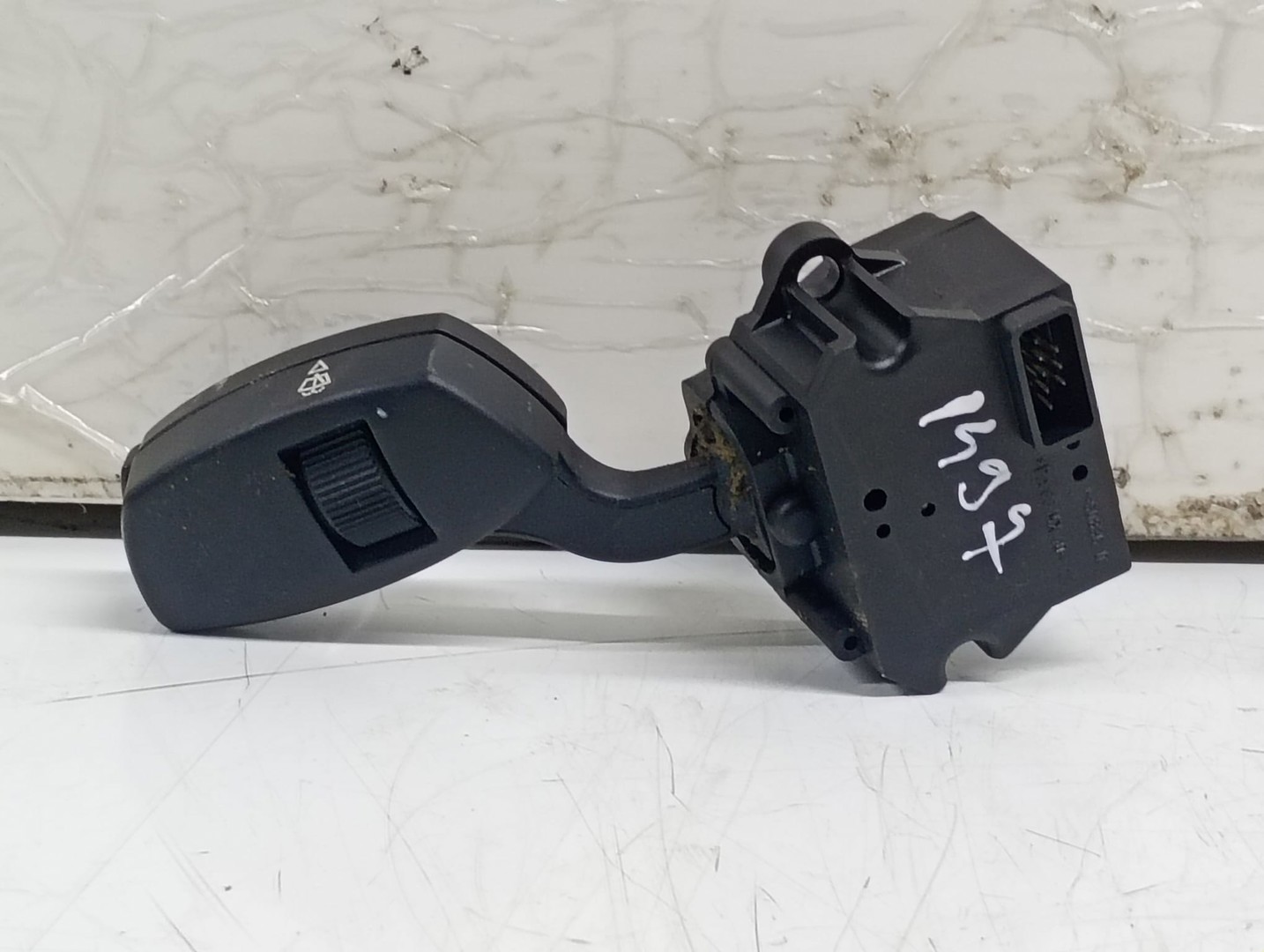 Maneta stergatoare 6924106-03 BMW Seria 5 E60/E61 (2003 - 2007)