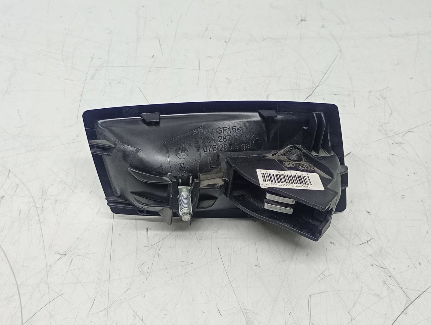 Maner interior stanga spate 70342879 BMW Seria 5 E60/E61 (2003 - 2007)