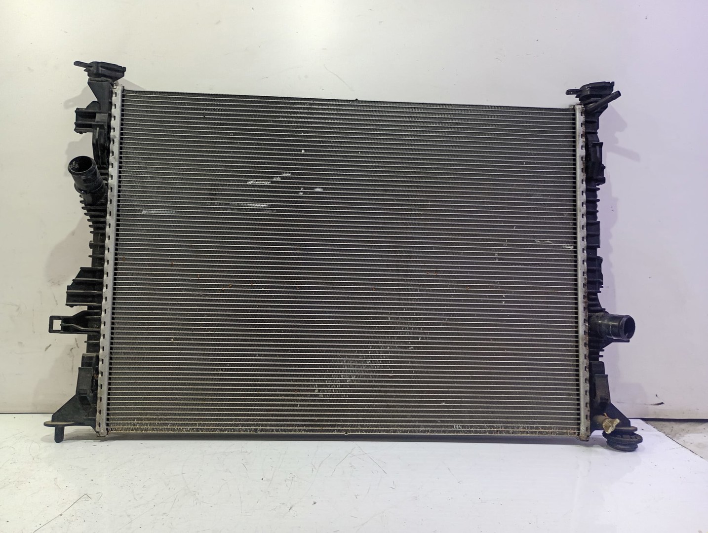 Radiator apa JX61-8005-AD Ford Focus 4 (2018 - 2022)