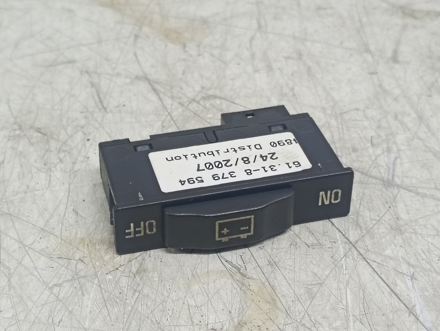 Buton 6131-8379594 BMW Seria 7 E65/E66 (facelift) (2005 - 2008)