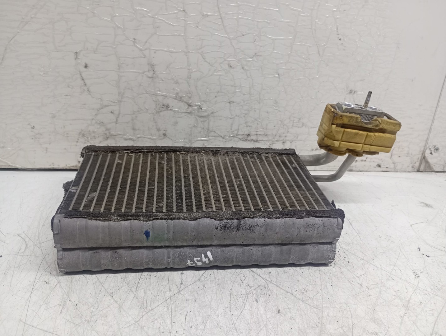 Radiator clima bord 69460439 BMW Seria 5 E60/E61 (2003 - 2007)