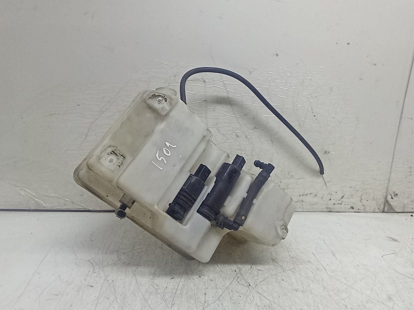 Vas lichid parbriz 61667148064 BMW Seria 7 E65/E66 (facelift) (2005 - 2008)