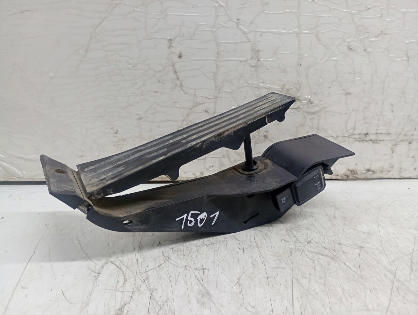 Pedala acceleratie 35426772645-02 BMW Seria 7 E65/E66 (facelift) (2005 - 2008)