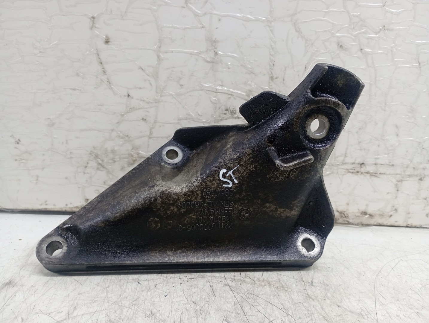 Suport motor 22116770005 BMW Seria 7 E65/E66 (facelift) (2005 - 2008)