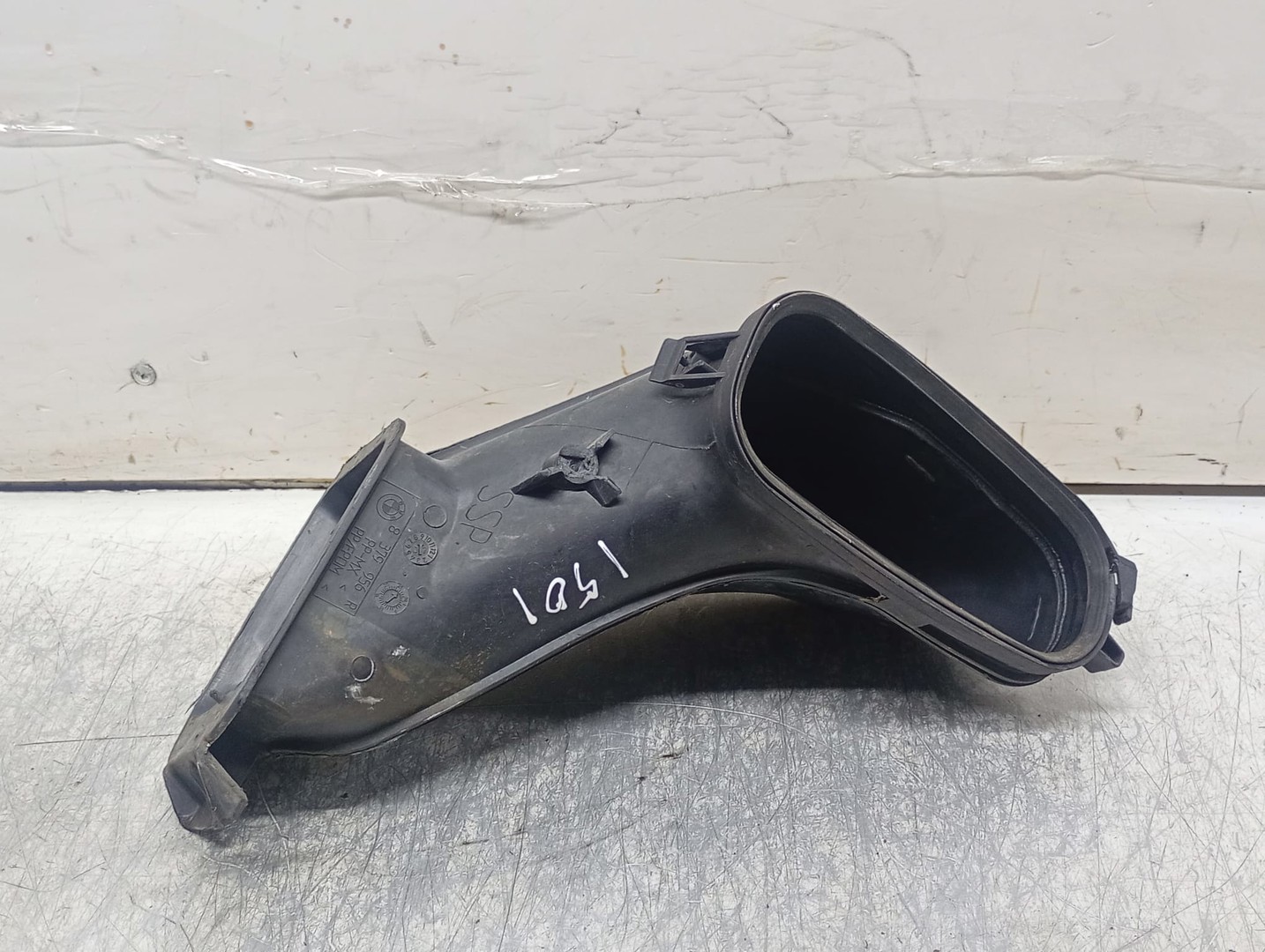 Tub admisie 8379956R BMW Seria 7 E65/E66 (facelift) (2005 - 2008)
