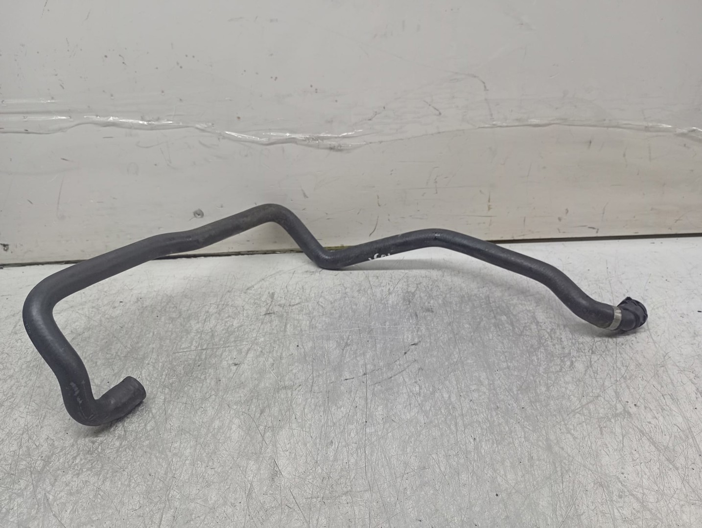 Furtun apa BMW Seria 7 E65/E66 (facelift) (2005 - 2008)