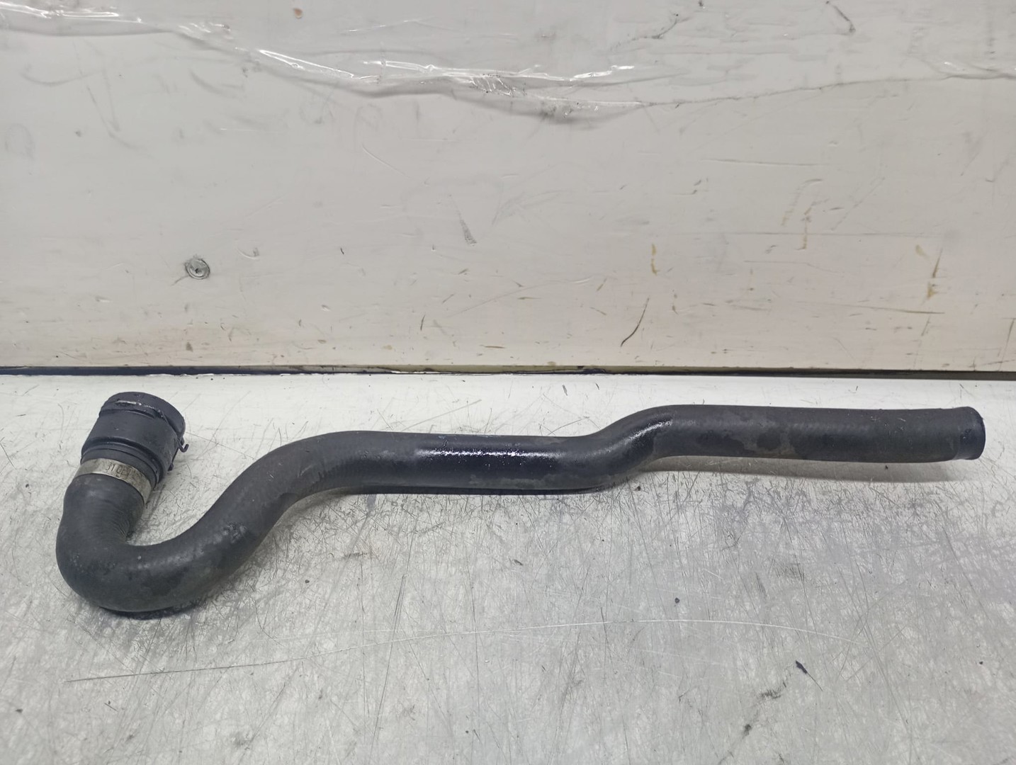 Furtun apa BMW Seria 7 E65/E66 (facelift) (2005 - 2008)