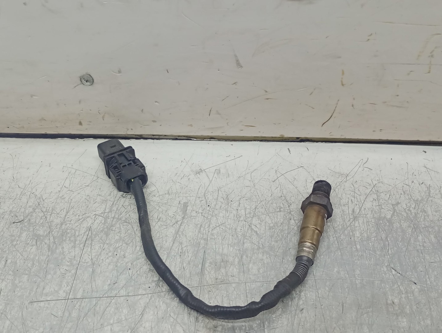 Sonda lambda 0281004018 BMW Seria 7 E65/E66 (facelift) (2005 - 2008)