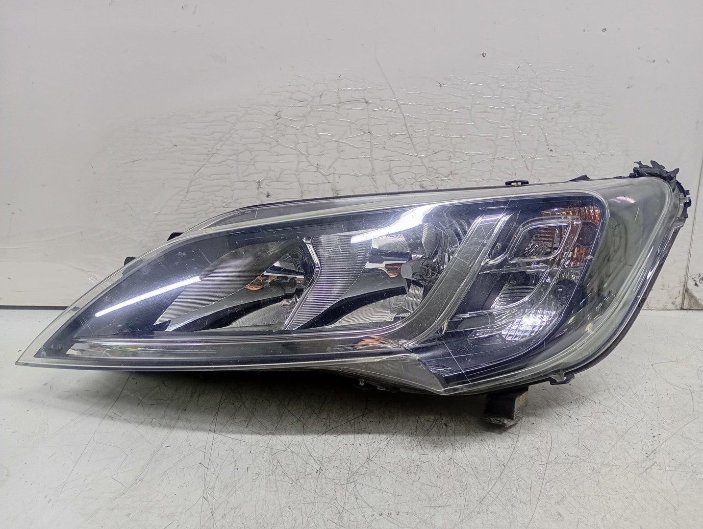 Far stanga 1375103080 Peugeot Boxer 2 Typ250 (2nd facelift) (2015 - 2020)