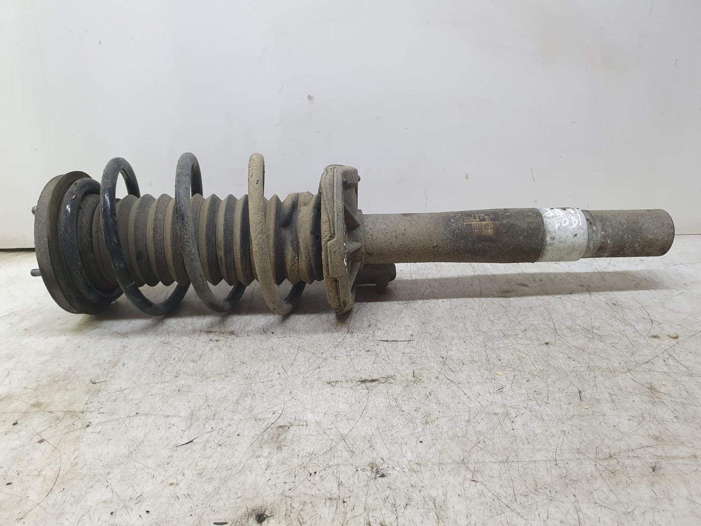 Amortizor cu arc dreapta fata 31316752598 6752598 BMW Seria 7 E65/E66 (facelift) (2005 - 2008)