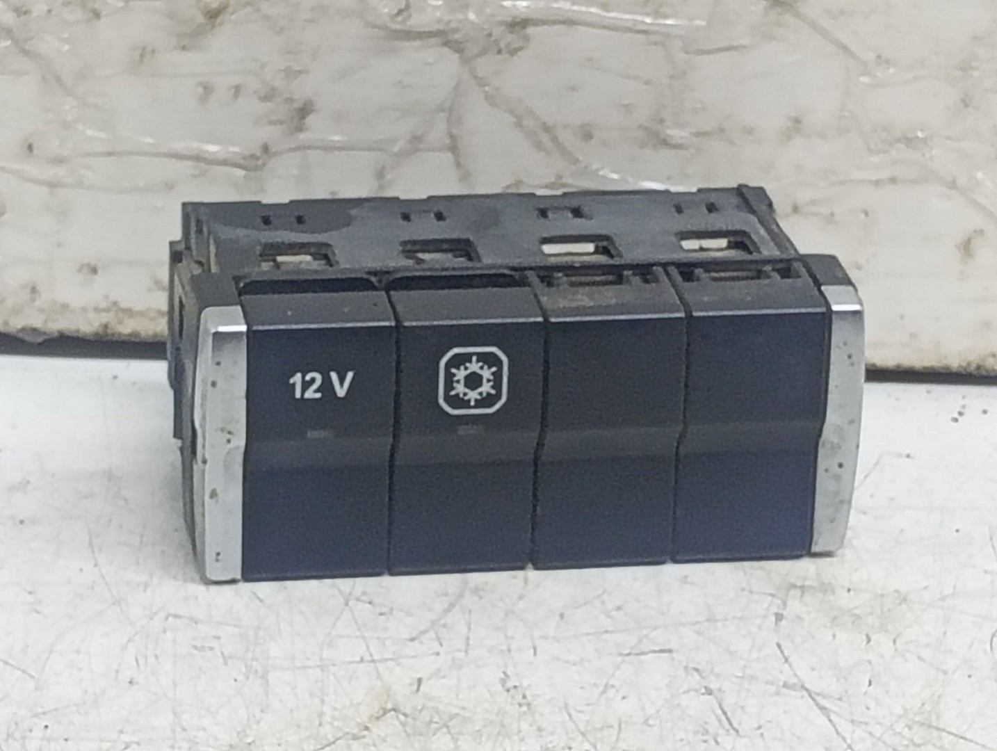 Buton A9605400246 Mercedes Benz Actros MP4 1 (2011 - 2019)