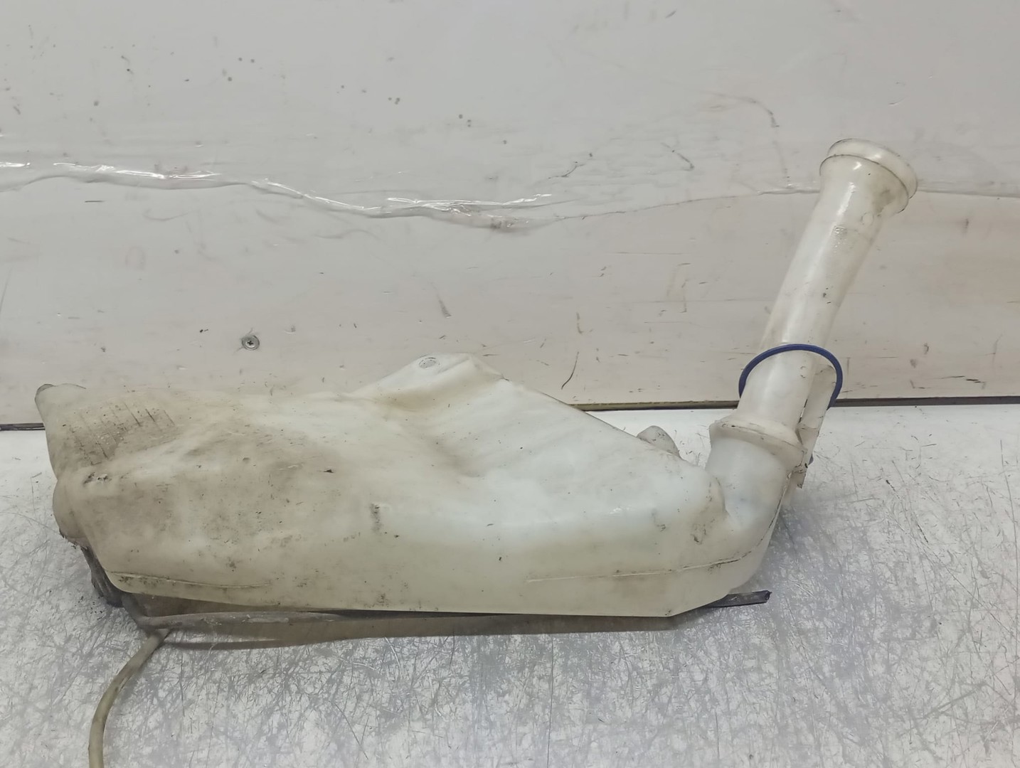 Vas lichid parbriz 9628747480 Peugeot 206 1 (facelift) (2002 - 2009)