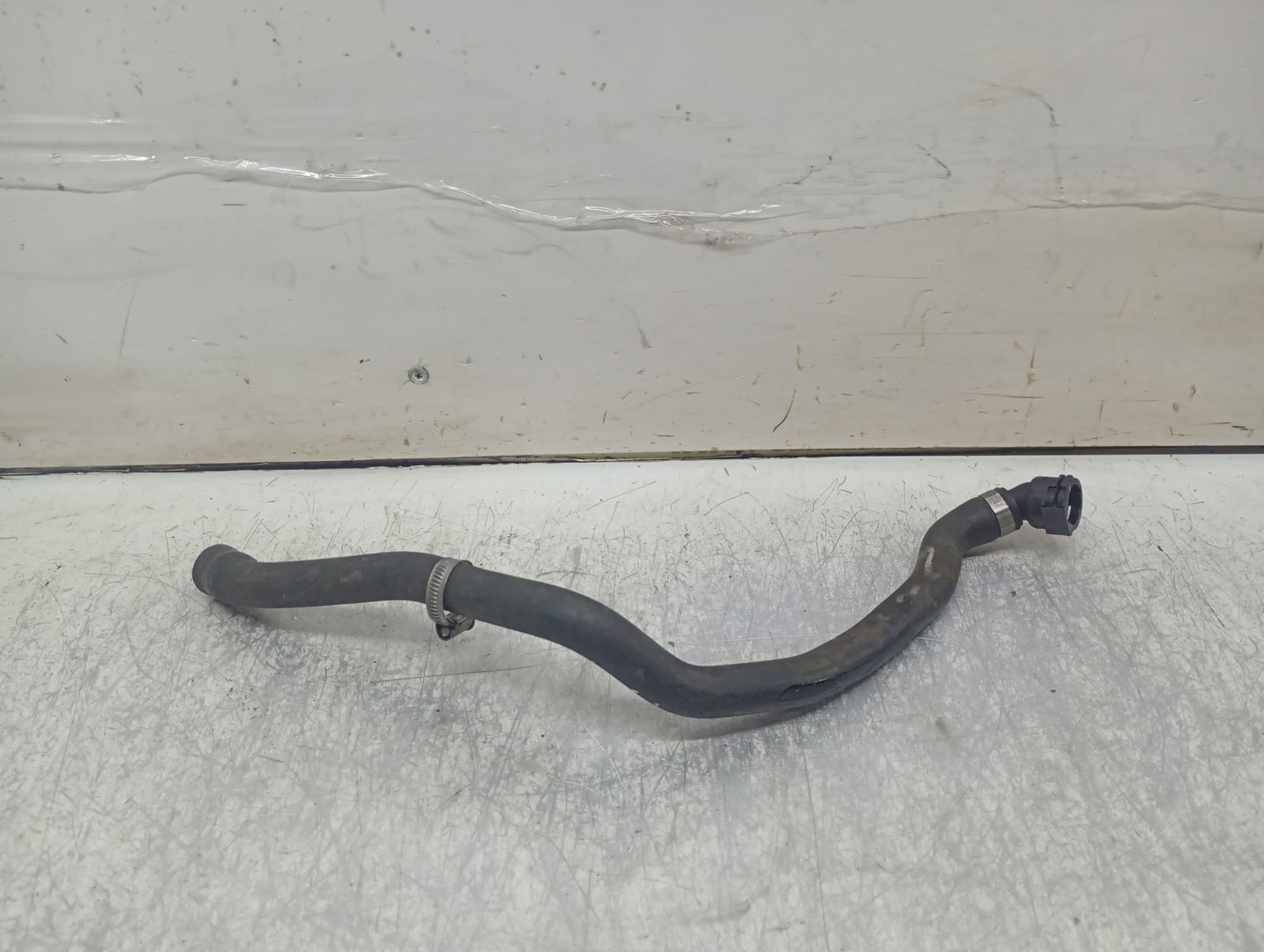 Furtun apa BMW Seria 7 E65/E66 (facelift) (2005 - 2008)