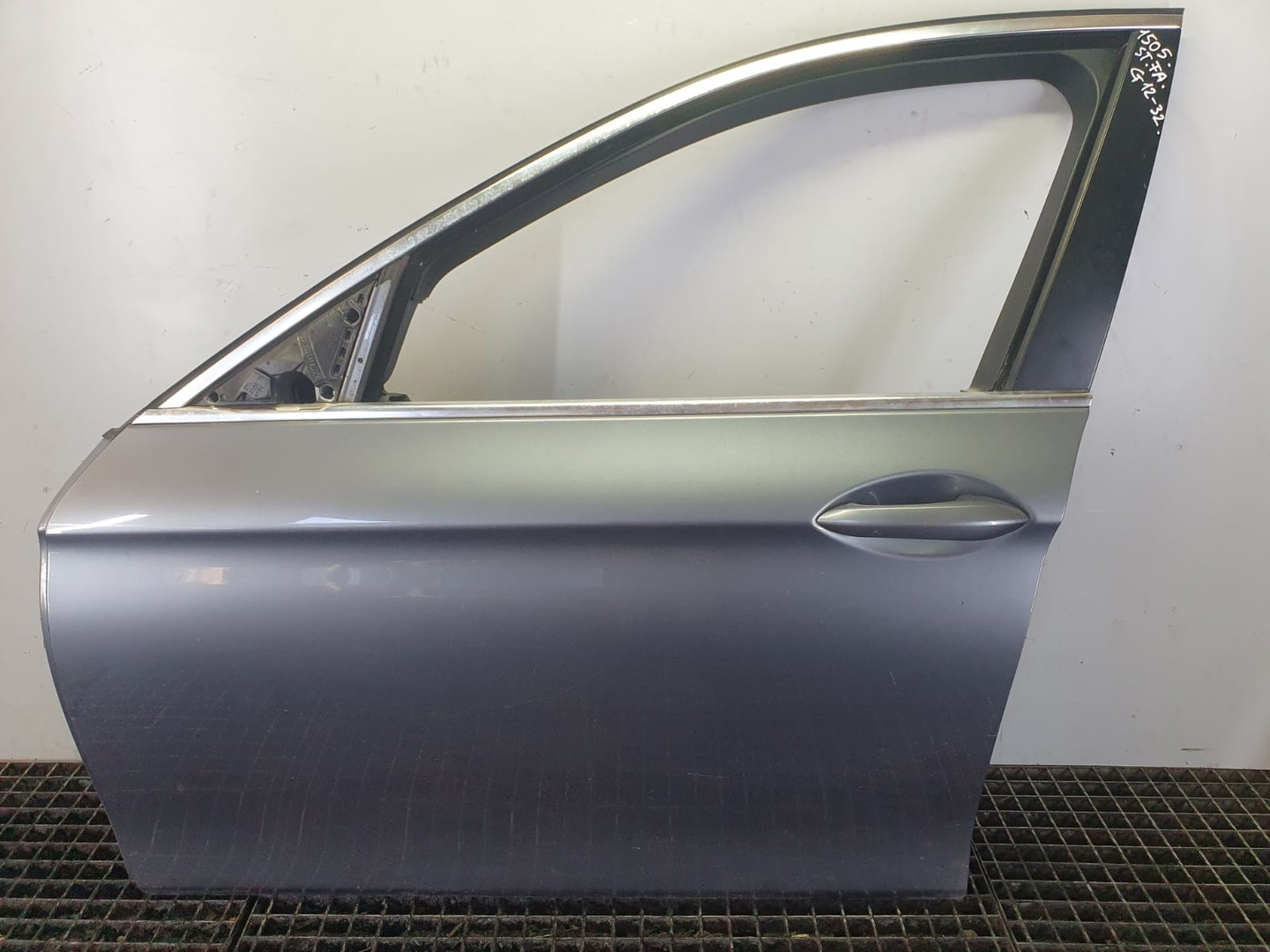 Usa stanga fata BMW Seria 5 F07/F10/F11 (2009 - 2013)