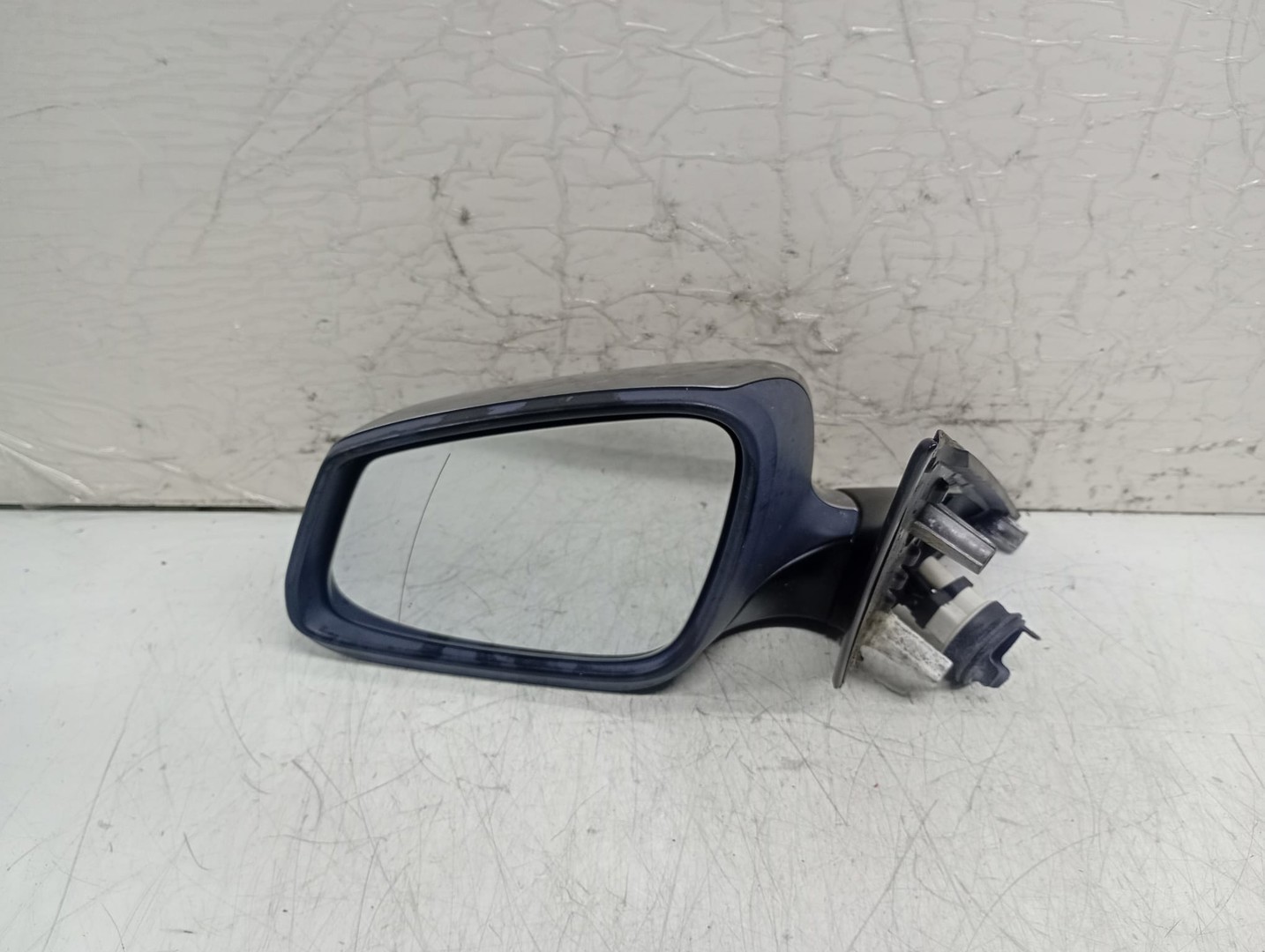 Oglinda stanga A046412 E1021016 BMW Seria 5 F07/F10/F11 (2009 - 2013)
