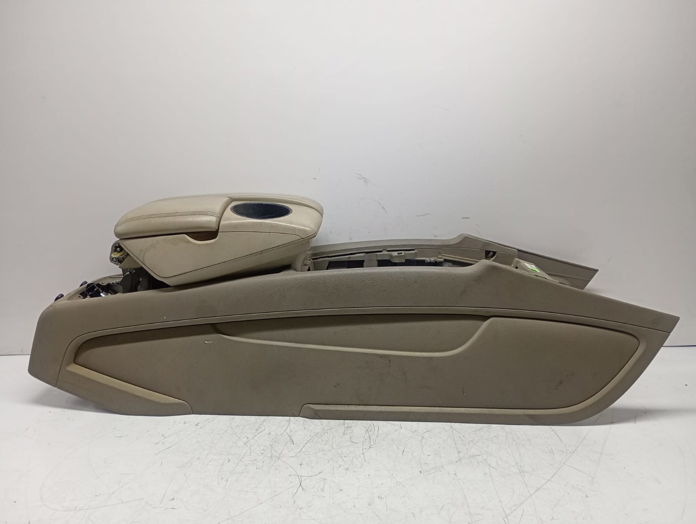Consola centrala 4l1863244c1gk Audi Q7 4L (2005 - 2009)