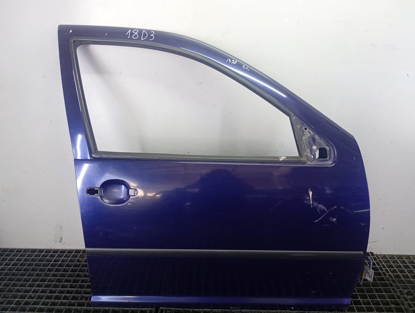 Usa dreapta fata Volkswagen Golf 4 (1997 - 2006)