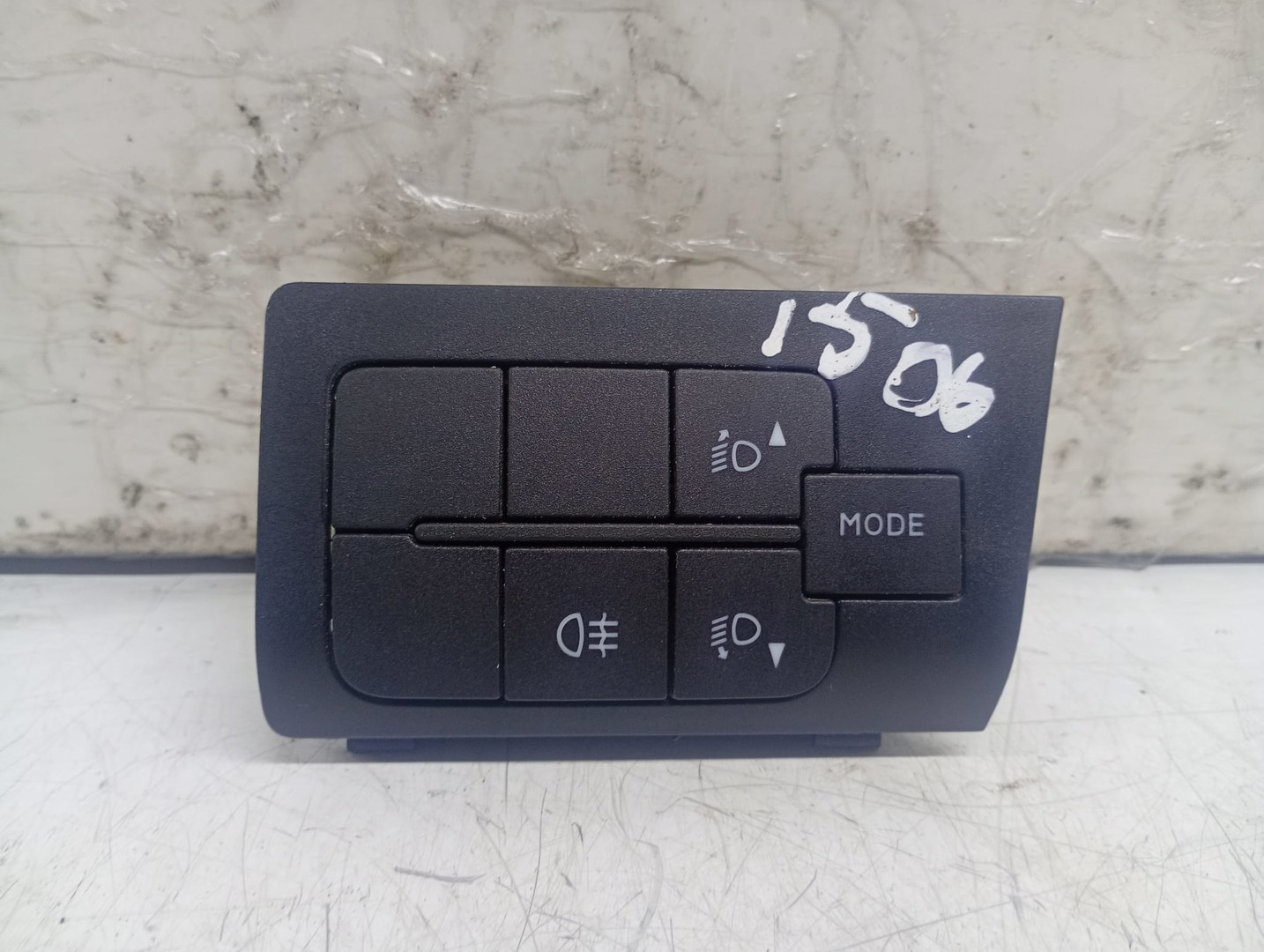 Panou butoane 07355860830 Peugeot Boxer 2 Typ250 (2nd facelift) (2015 - 2020)