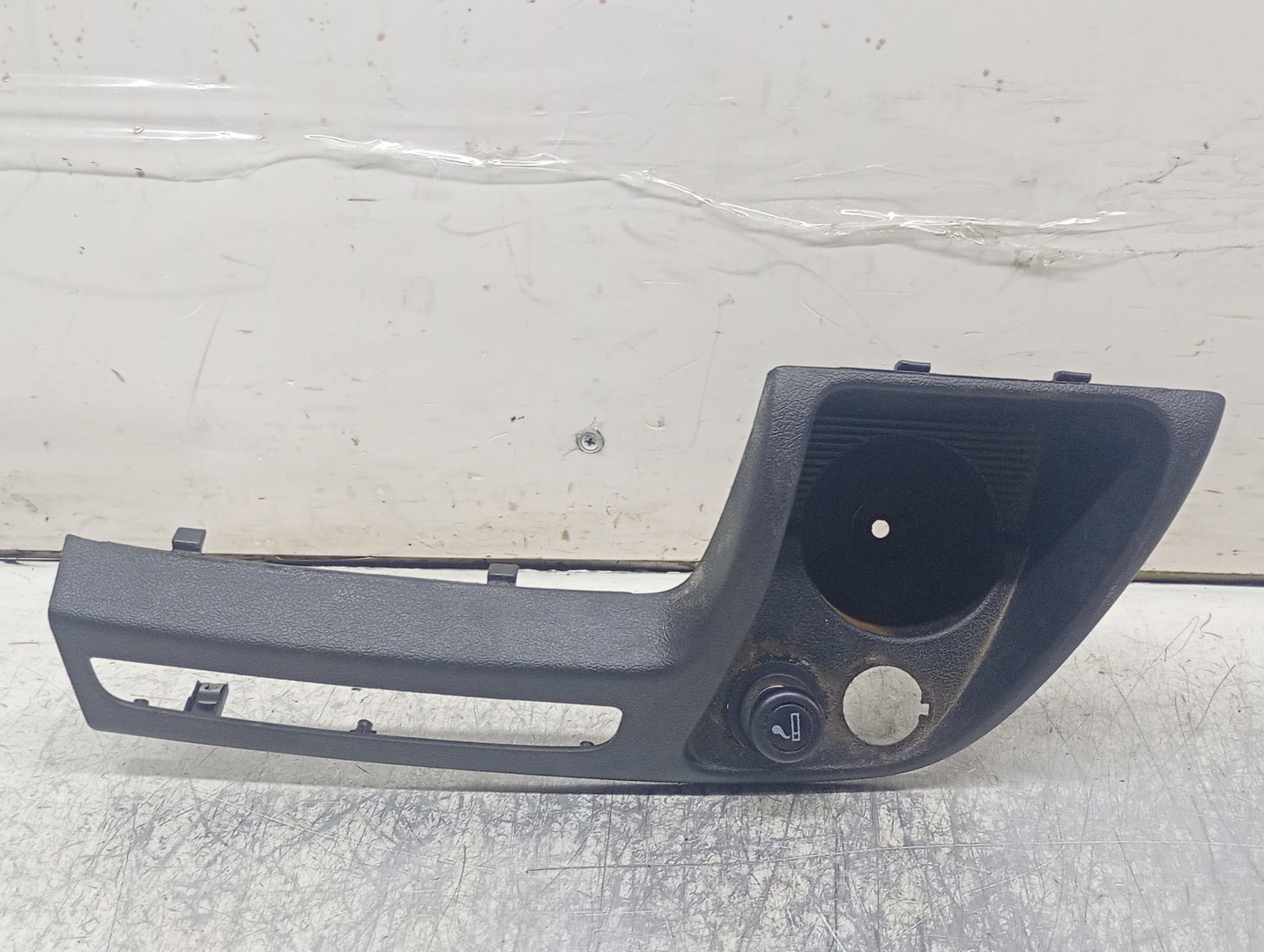 Suport pahare 1308183070 Peugeot Boxer 2 Typ250 (2nd facelift) (2015 - 2020)
