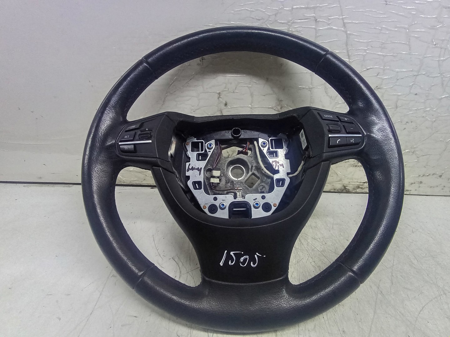 Volan in 3 spite cu comenzi 610234901D BMW Seria 5 F07/F10/F11 (2009 - 2013)