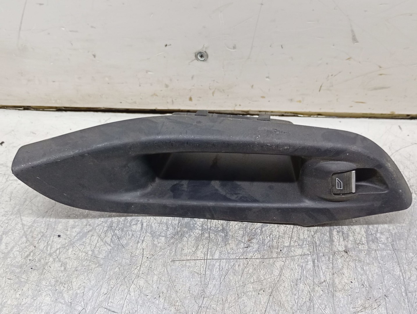 Buton geam BM51-A237w20-b Ford Focus 3 (2011 - 2015)