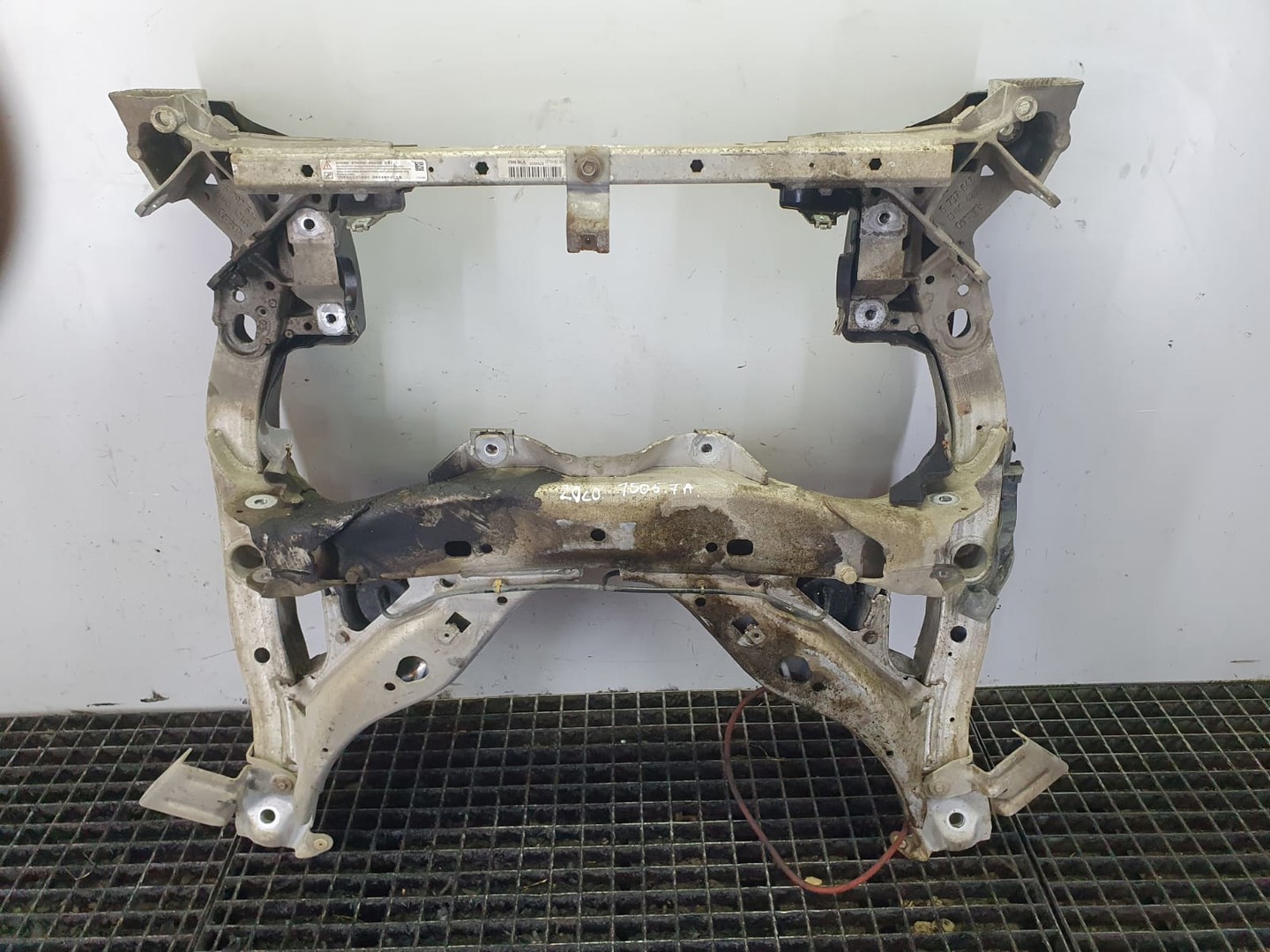 Cadru motor 6796692 BMW Seria 5 F07/F10/F11 (2009 - 2013)